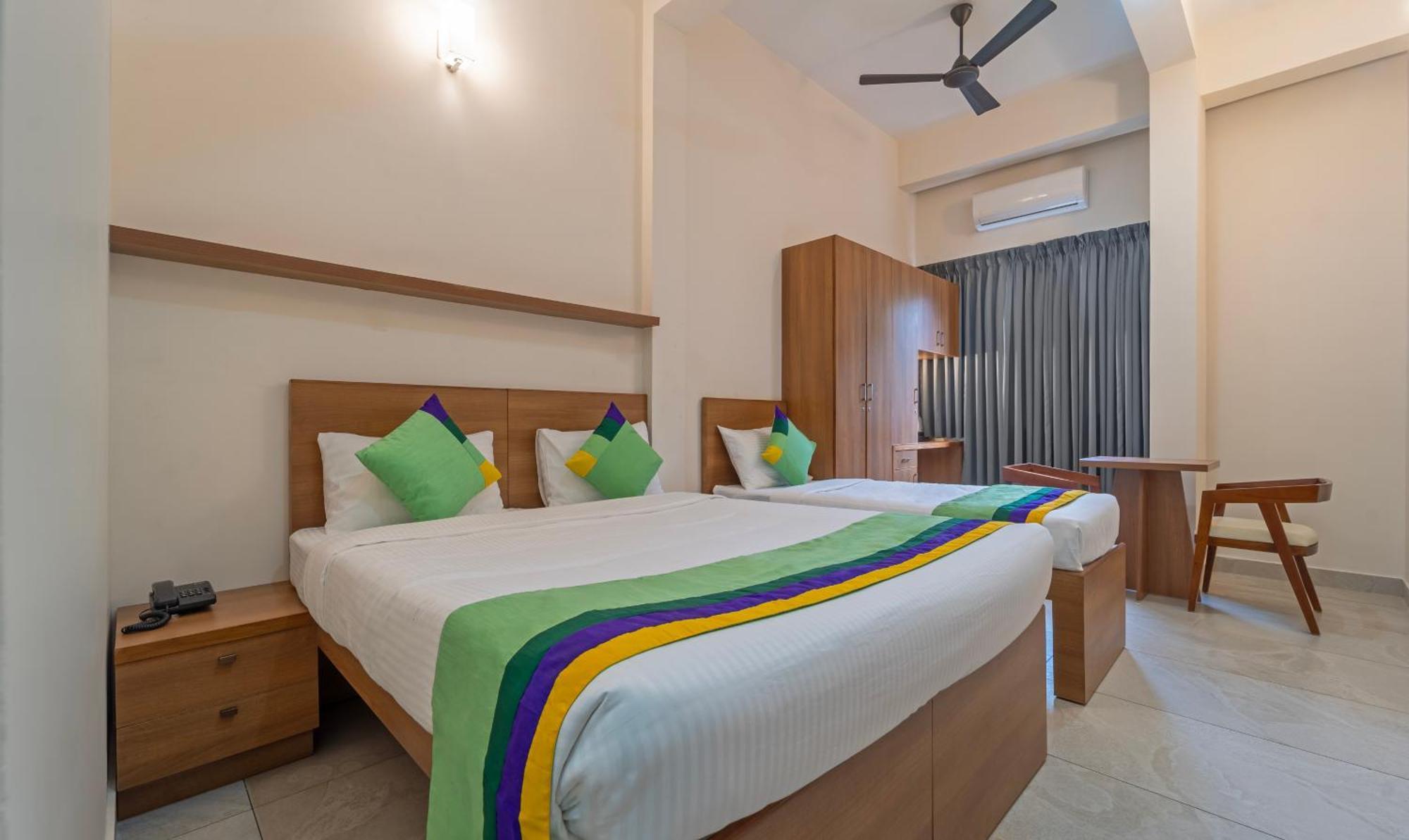 Itsy Hotels Avani Stays, Vyttila, Kochi Eksteriør bilde